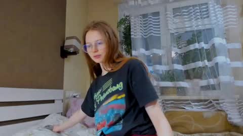 fire_luna online show from 01/09/25, 11:47