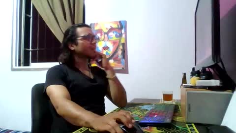 Ricardo online show from 12/15/25, 03:55