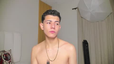 Nicolas online show from 11/18/25, 12:53