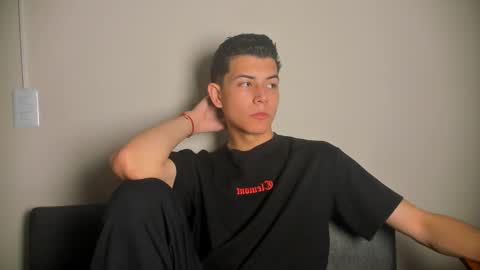 Snapshot of fireguy_99 chatting on 01/13/26, 01:16 Nicolas online show from 01/13/26, 01:16