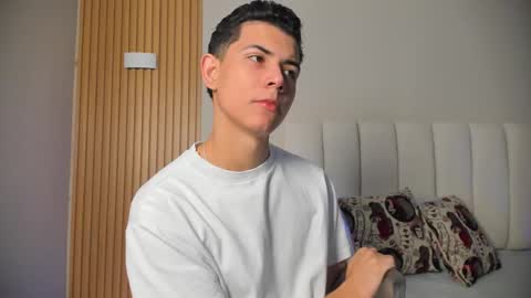 Snapshot of fireguy_99 chatting on 01/14/26, 12:55 Nicolas online show from 01/14/26, 12:55