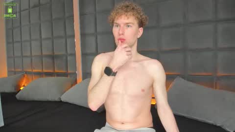 Sexy Tony online show from 12/05/25, 10:24