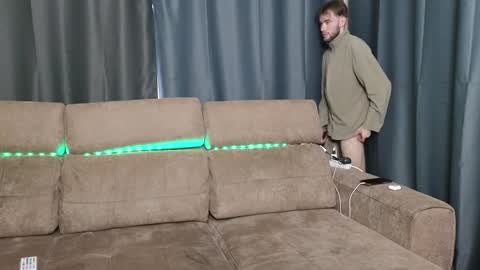 Snapshot of first_day_ chatting on 12/05/24, 07:05 ALICESTEVEVECTOR pvt open  online show from 12/05/24, 07:05