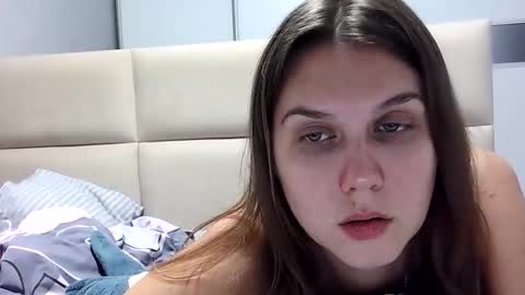 Snapshot of firststarsara chatting on 10/05/25, 07:01 Sara online show from 10/05/25, 07:01