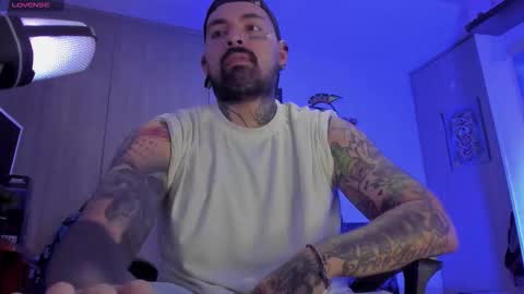 fisherrman666 online show from 10/14/25, 04:57