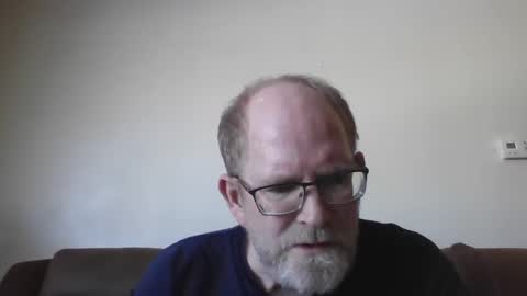 Hercomeonmyface online show from 02/21/25, 05:42