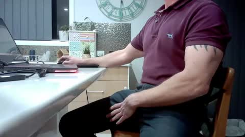 Snapshot of fit_worker chatting on 07/20/26, 07:44 fit_worker online show from 07/20/26, 07:44