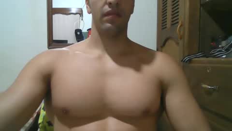 Snapshot of fitchestabs_69 chatting on 01/26/25, 06:06 fitchestabs_69 online show from 01/26/25, 06:06