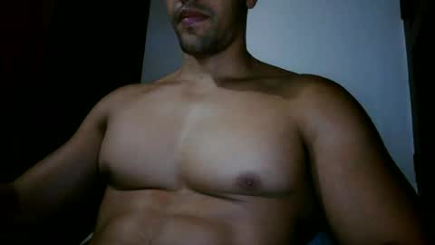 fitchestabs_69 online show from 07/05/26, 10:28
