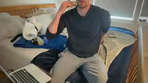 fitfunweird online show from 10/19/25, 07:58