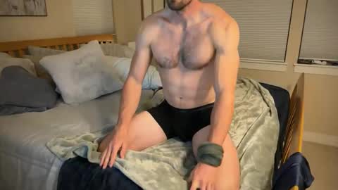 fitfunweird online show from 11/19/25, 01:49