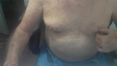 Snapshot of fithairymature chatting on 04/25/26, 04:59 fithairymature online show from 04/25/26, 04:59
