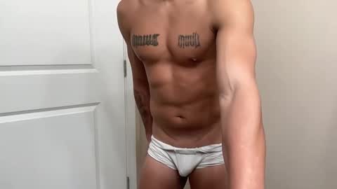 fithornyandtatted online show from 11/08/25, 12:22