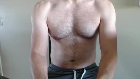 fithubby80 online show from 10/31/25, 04:08