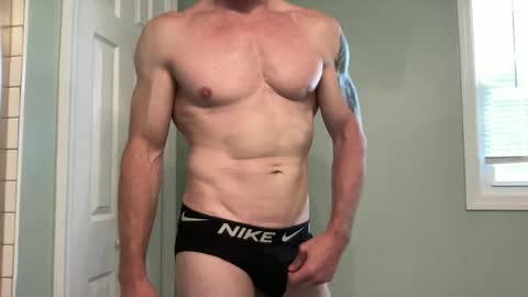 Snapshot of fitlance chatting on 06/16/26, 01:14 Lance Remington online show from 06/16/26, 01:14