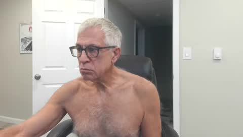 Jon online show from 10/19/25, 08:31