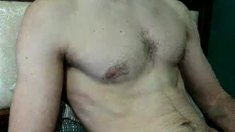 Snapshot of fittbigdick chatting on 03/10/25, 06:45 FittBoy online show from 03/10/25, 06:45