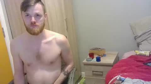 Snapshot of fitzrich2 chatting on 12/17/25, 06:25 Dickrick online show from 12/17/25, 06:25