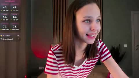 im Linda please give me thumbs up online show from 02/21/26, 10:05