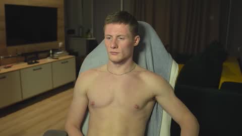 Snapshot of fixsicki chatting on 10/28/25, 10:01 Eren.  online show from 10/28/25, 10:01