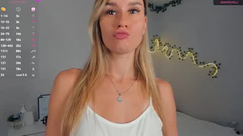 Kira online show from 07/16/26, 01:22