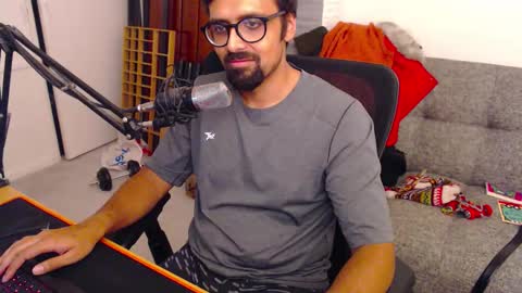 Snapshot of fizz6572 chatting on 10/18/25, 07:14 fizz6572 online show from 10/18/25, 07:14