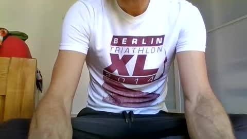FkkBoyBerlin online show from 10/20/25, 10:27