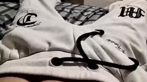 Snapshot of flakoganoso chatting on 01/26/25, 10:24 flakoganoso online show from 01/26/25, 10:24