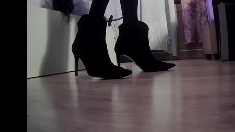 flakoyflaki online show from 10/18/25, 09:26