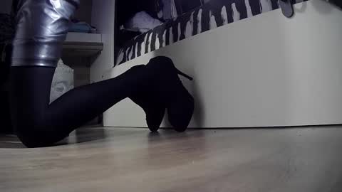 flakoyflaki online show from 10/19/25, 10:10