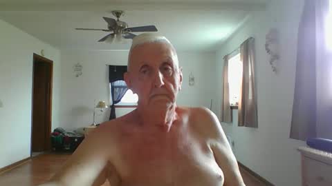 flamale65to online show from 03/15/26, 08:15