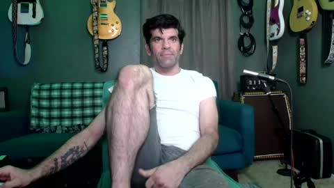 Flannel Dong online show from 10/27/25, 09:57