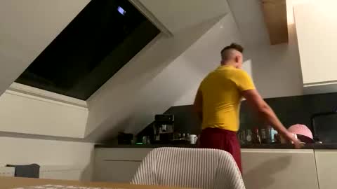 flashi1990 online show from 10/20/25, 04:57