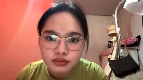 Bea online show from 05/03/26, 12:16