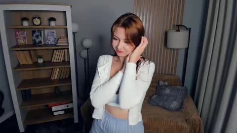 Cheryl 3 online show from 10/09/25, 01:31