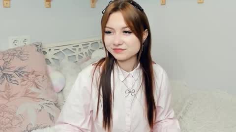 Cheryl 3 online show from 10/18/25, 11:33