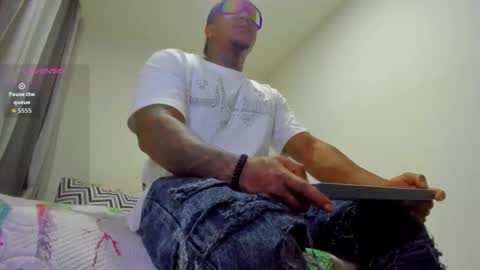 Flex Taylor  online show from 01/19/26, 05:22