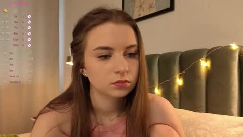 Leia online show from 12/22/25, 08:44