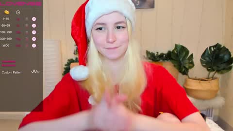 FlexiMona online show from 12/21/24, 09:33