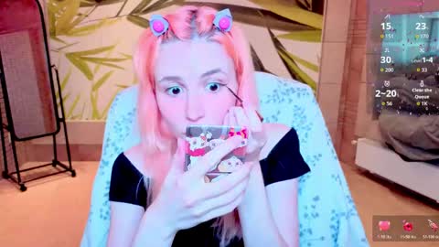 Snapshot of fleximona chatting on 06/07/26, 10:19 FlexiMona online show from 06/07/26, 10:19
