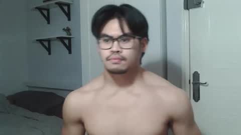 Snapshot of flexnchill chatting on 01/14/26, 12:38 Ryan online show from 01/14/26, 12:38