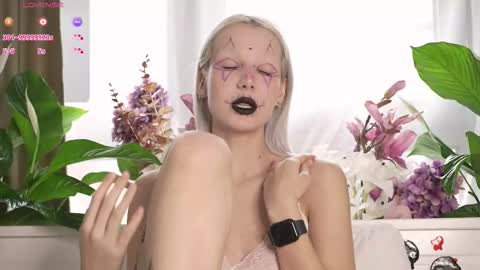 Snapshot of flexylover_ chatting on 10/18/25, 08:15 Im nude naked fuck lovense online show from 10/18/25, 08:15