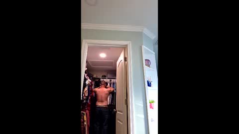 FL guy online show from 02/24/26, 01:09