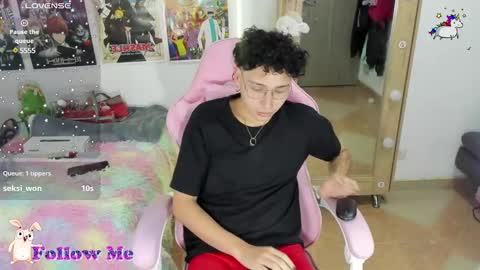 fli_uwu24 online show from 01/15/25, 05:19