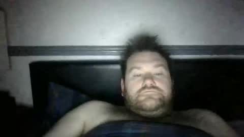 Snapshot of flightdude12 chatting on 12/16/25, 10:09 flightdude12 online show from 12/16/25, 10:09