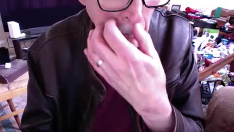 flip4u online show from 11/17/25, 08:03