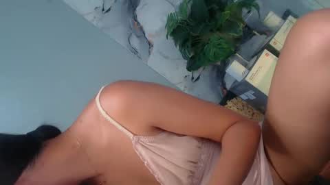 Suzy online show from 03/11/26, 01:39