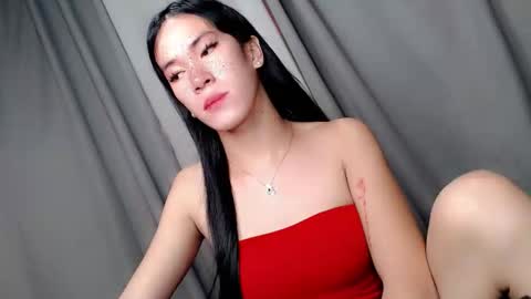 Snapshot of flirt_with_me69 chatting on 12/20/25, 01:34 Bettina online show from 12/20/25, 01:34