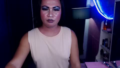 Angel online show from 02/10/25, 05:52