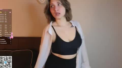 Doloras online show from 10/10/25, 08:19